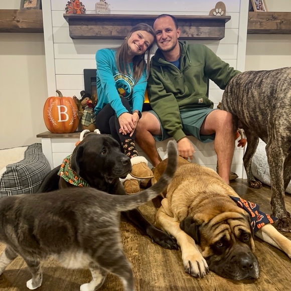 Meet your Posher, Melissa - Picture 2 of 16